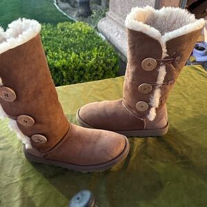 UGG Chestnut Tall Boots with Shearling